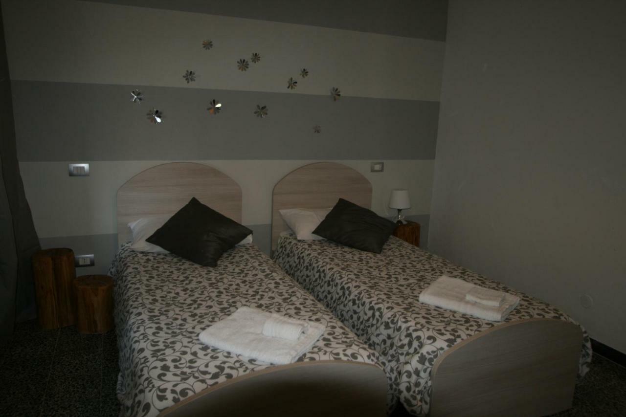 Ca Rossi City House Apartment La Spezia Bagian luar foto